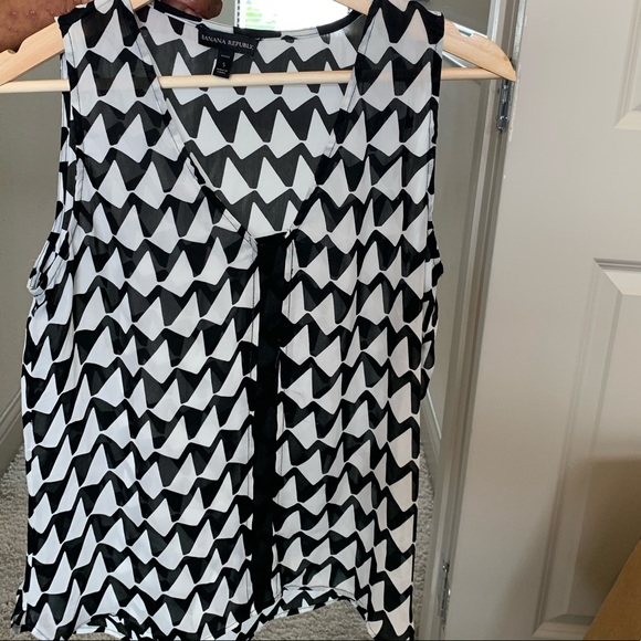 Checkered top - Picture 2 of 2